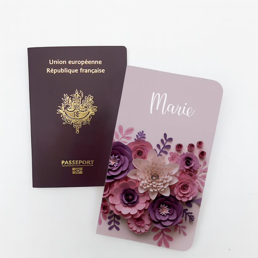 Protège passeport personnalisable fleuri mauve