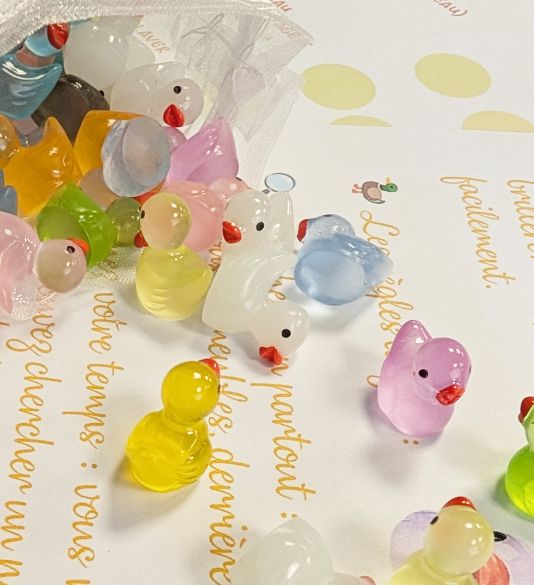 Lot De 100 Mini Canards Phosphorescents Numérotés - Résine Brillante Dans Le Noir, Jeu Cache-cache Enfants - 3