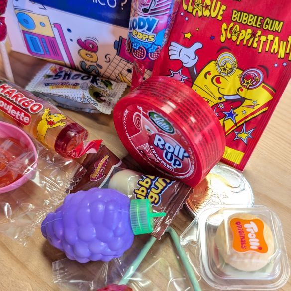 Box bonbons années 80's et 90's personnalisable St Valentin, cadeau  couple, amoureux