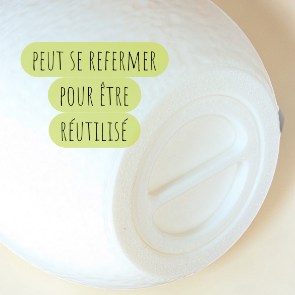 Oeuf magique Pâques enfant avec poussin surprise et chocolats