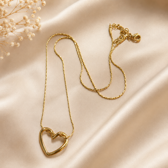 Collier cœur doré personnalisé avec boîte cadeau kraft – Bijou femme en acier inoxydable, cadeau maman, marraine ou amie