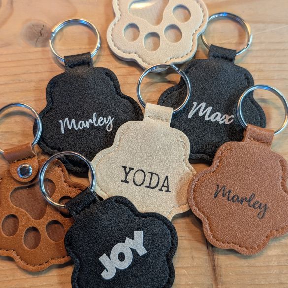 Porte-clés souvenir en forme de patte pour poils d'animaux – cuir personnalisé avec nom de l’animal