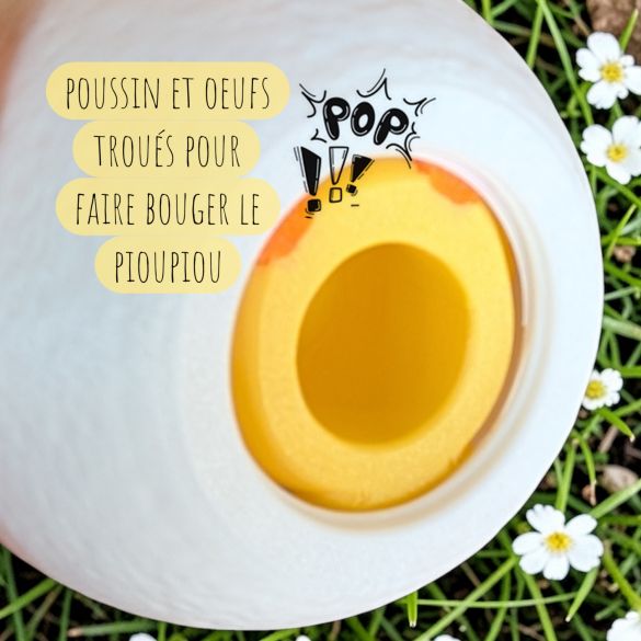 Oeuf magique Pâques enfant avec poussin surprise et chocolats