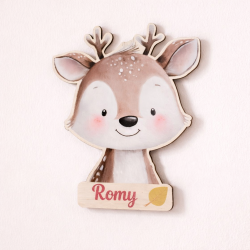 Décoration murale enfant Daim en bois – déco chambre bébé forêt
