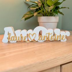 Structure décorative personnalisée Amour avec  prénoms