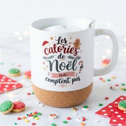 Mug de Noël avec couvercle et base en liège – Les calories de Noël ne comptent pas