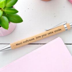 Stylo en bambou personnalisé