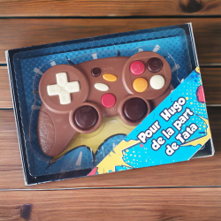 Coffret chocolat manette de jeu avec emballage personnalisé
